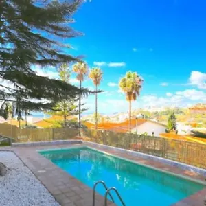 Cerca De La Playa,piscina Privada,bbq Villa